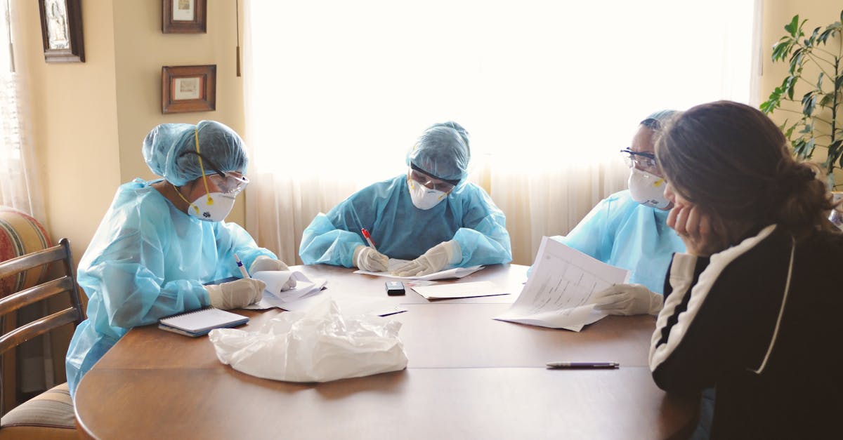 Les Défis de la Traçabilité et de l'Évaluation de l'Épidémie